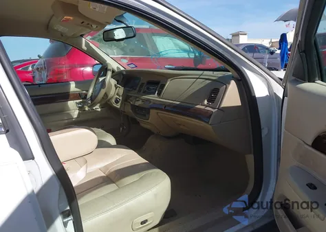 2008 Mercury Grand Marquis Ls из США, поврежденный, VIN 2MEFM75V08X619589